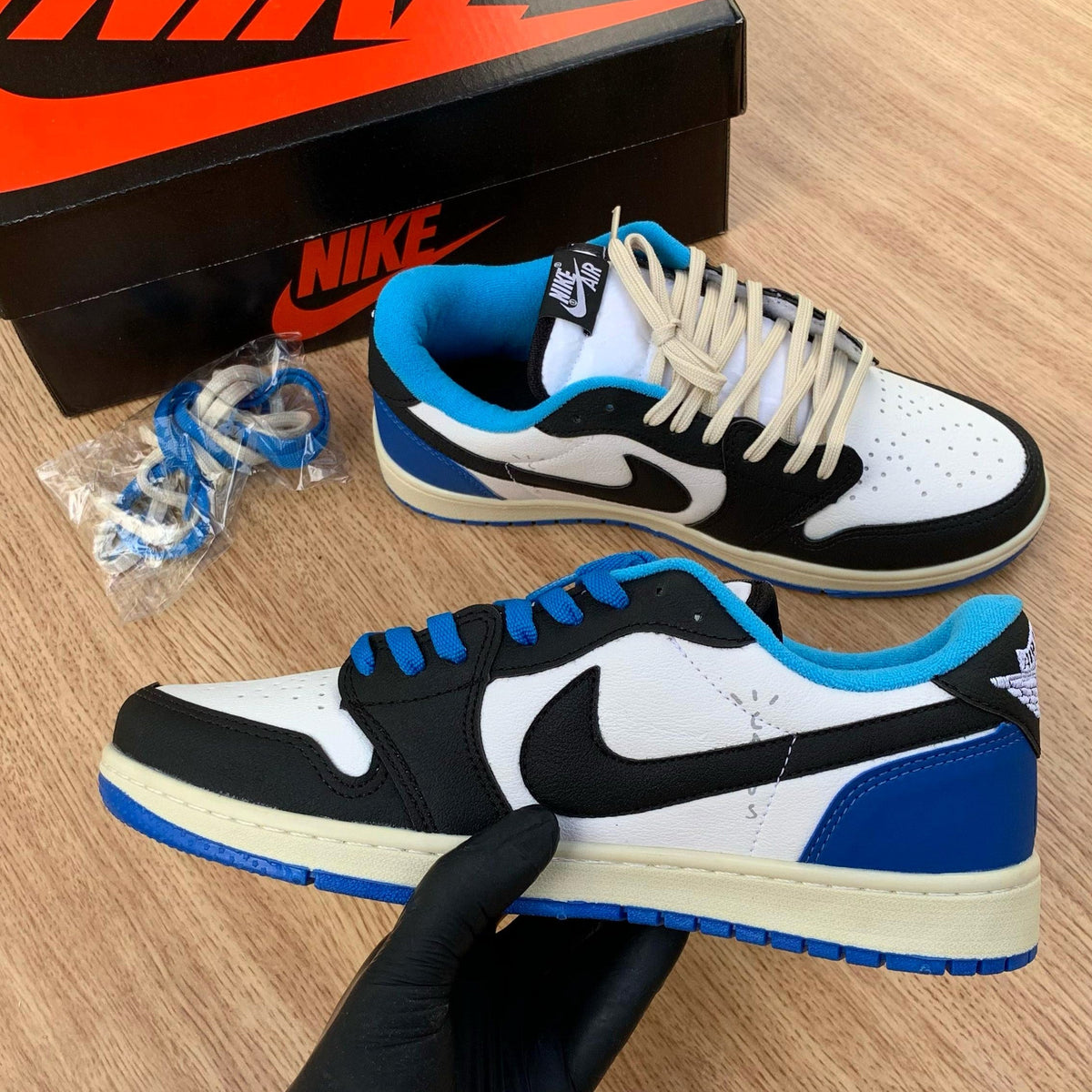 Tênis Air Jordan 1 Low OG Travis Scott x Fragment - Réplica