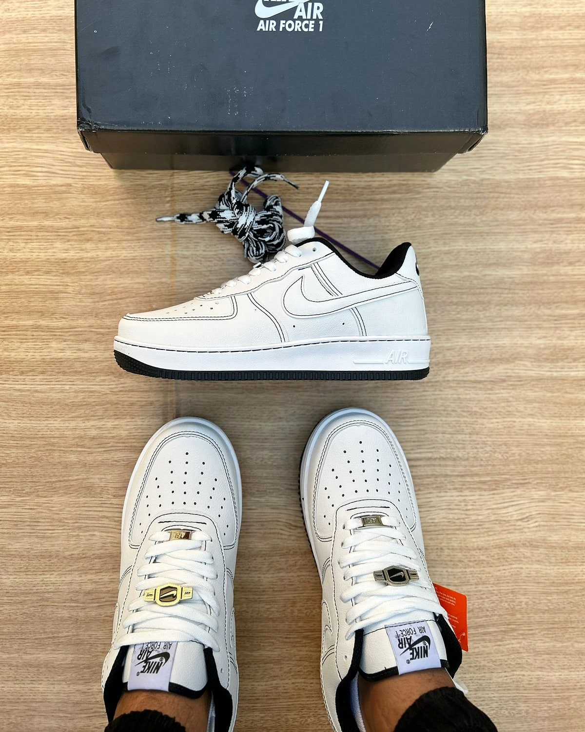 Nike Air Force 1 Low Contrast Stitch White Black