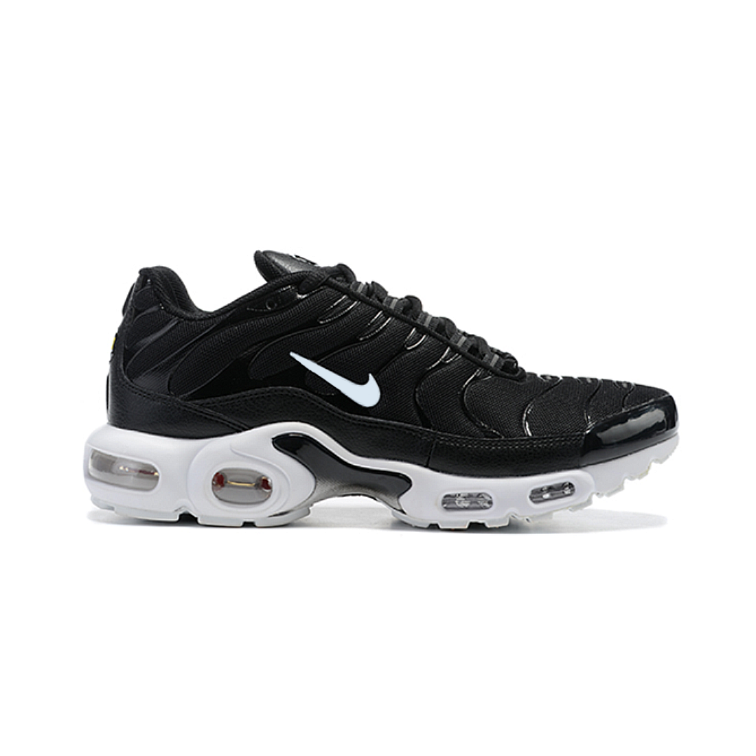 Air Max TN Plus- Preto e Branco