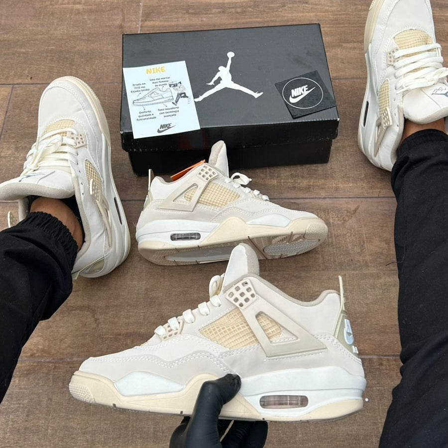 Air Jordan 4 - Off White