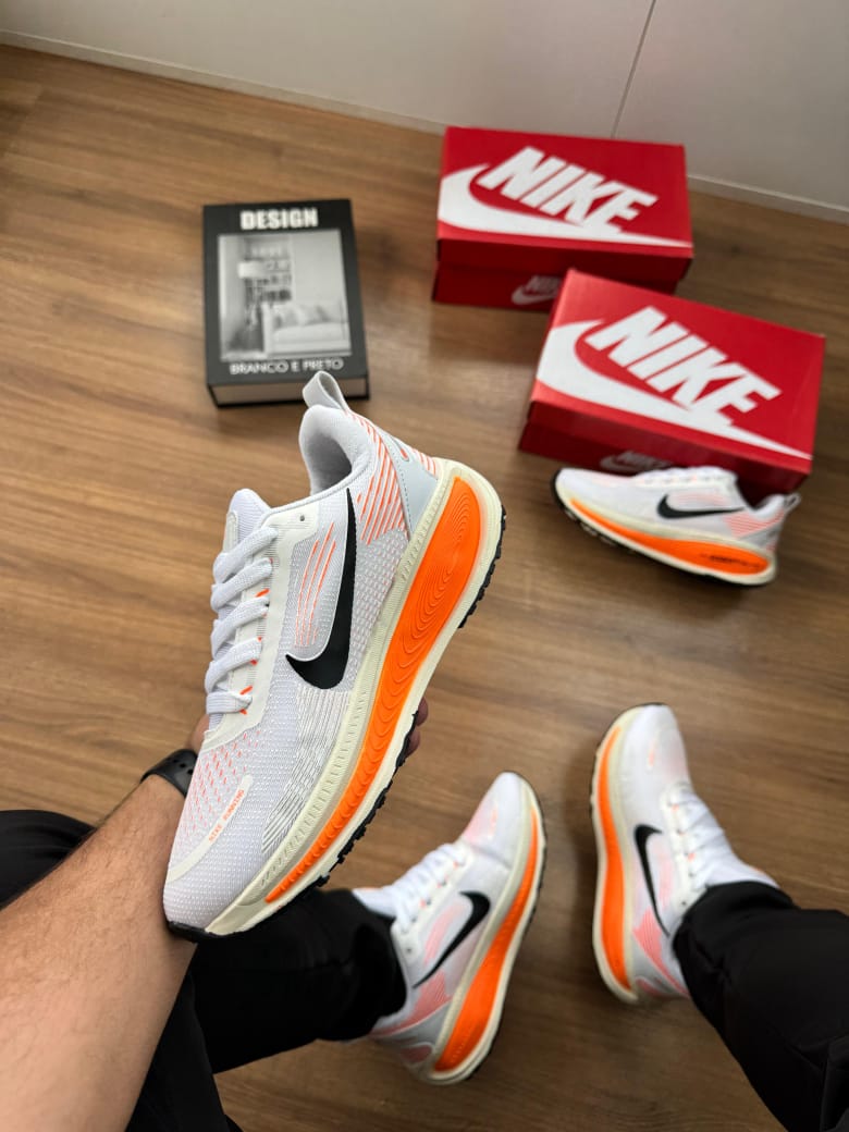 NIKE VOMERO BRANCO LARANJA