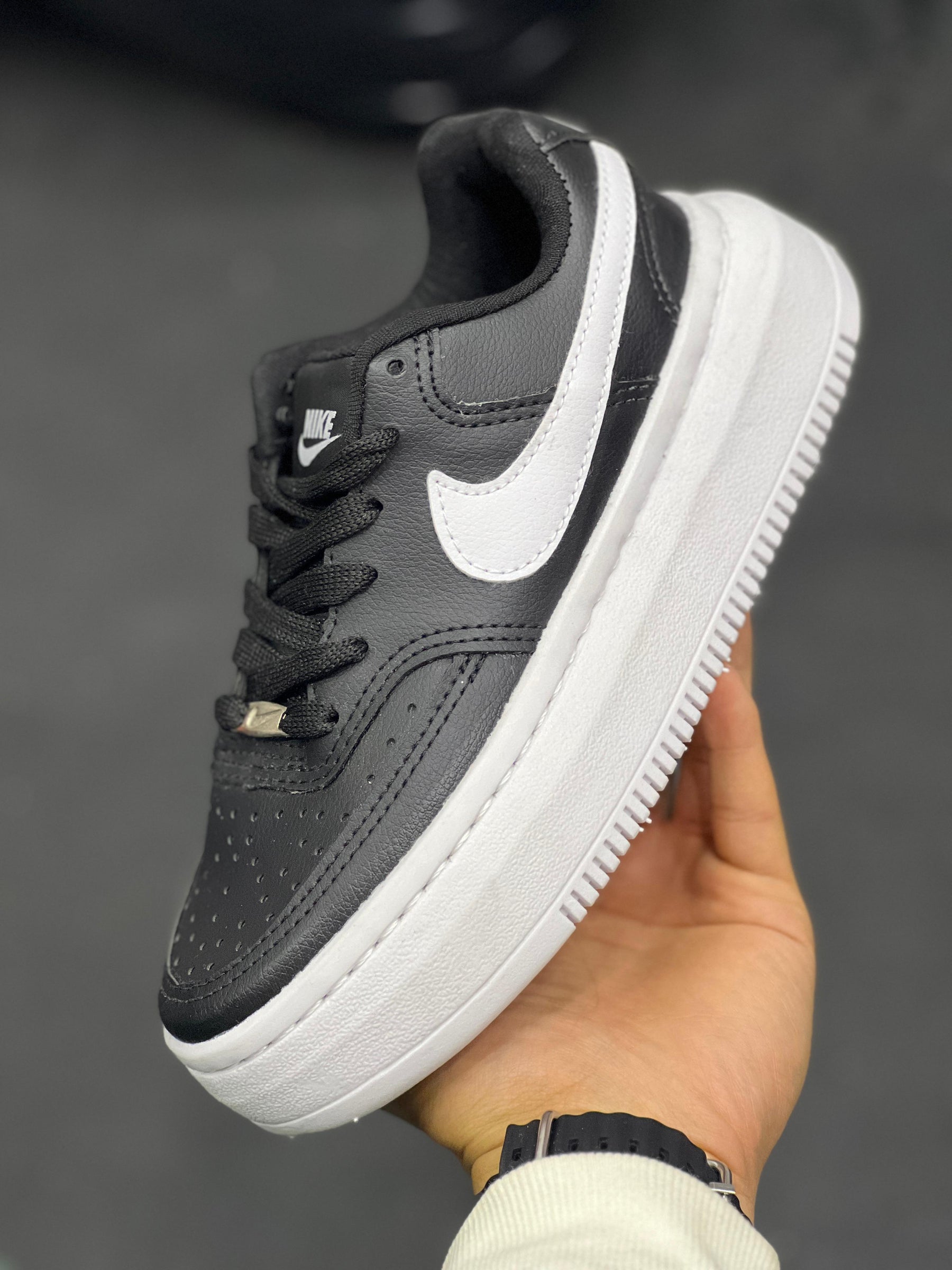 Court Vision Preto - Sola Alta