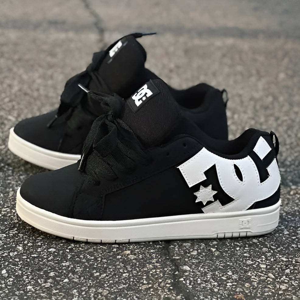Tênis DC Shoes Court Graffik Black White - Unissex