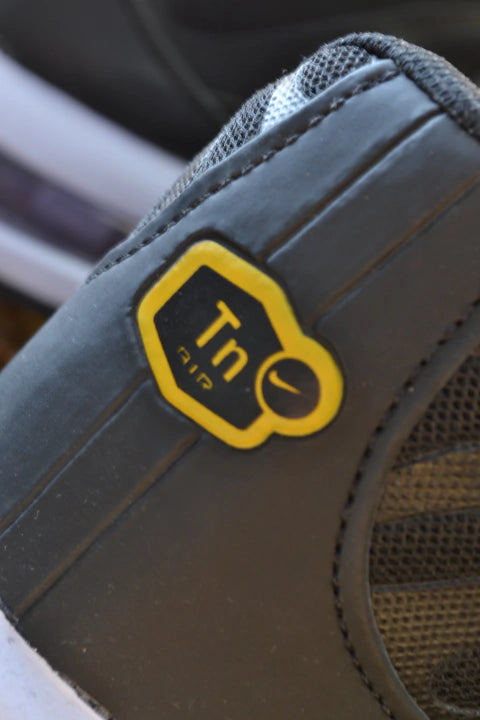 Air Max TN Plus- Preto e Branco