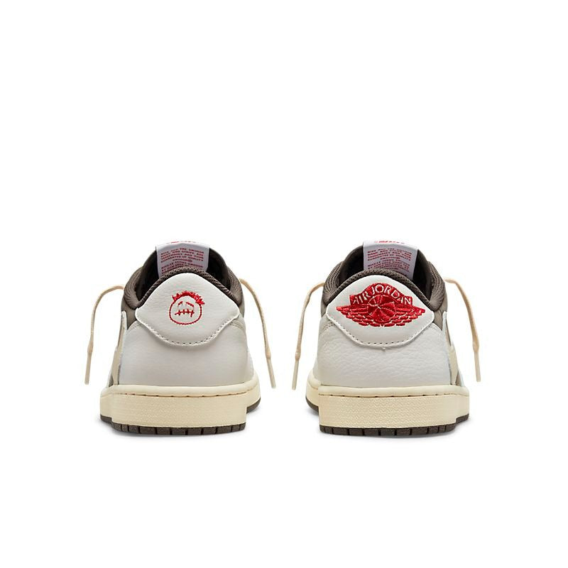 Tênis Air Jordan 1 Retrô Low OG SP x Travis Scott Reverse Mocha - Creme - Réplica