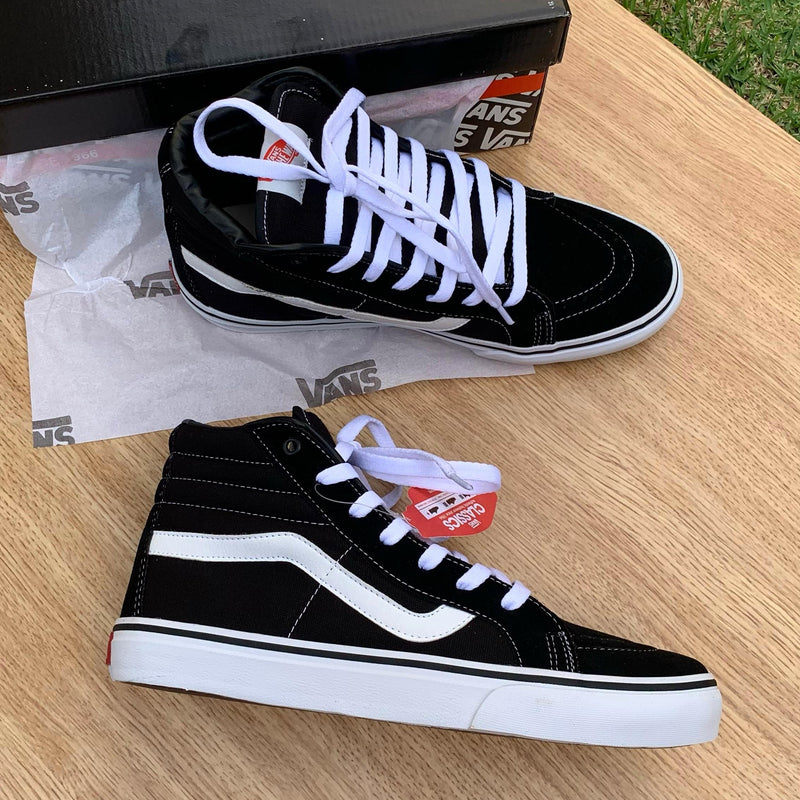 Botinha Vans SK8-HI Black White