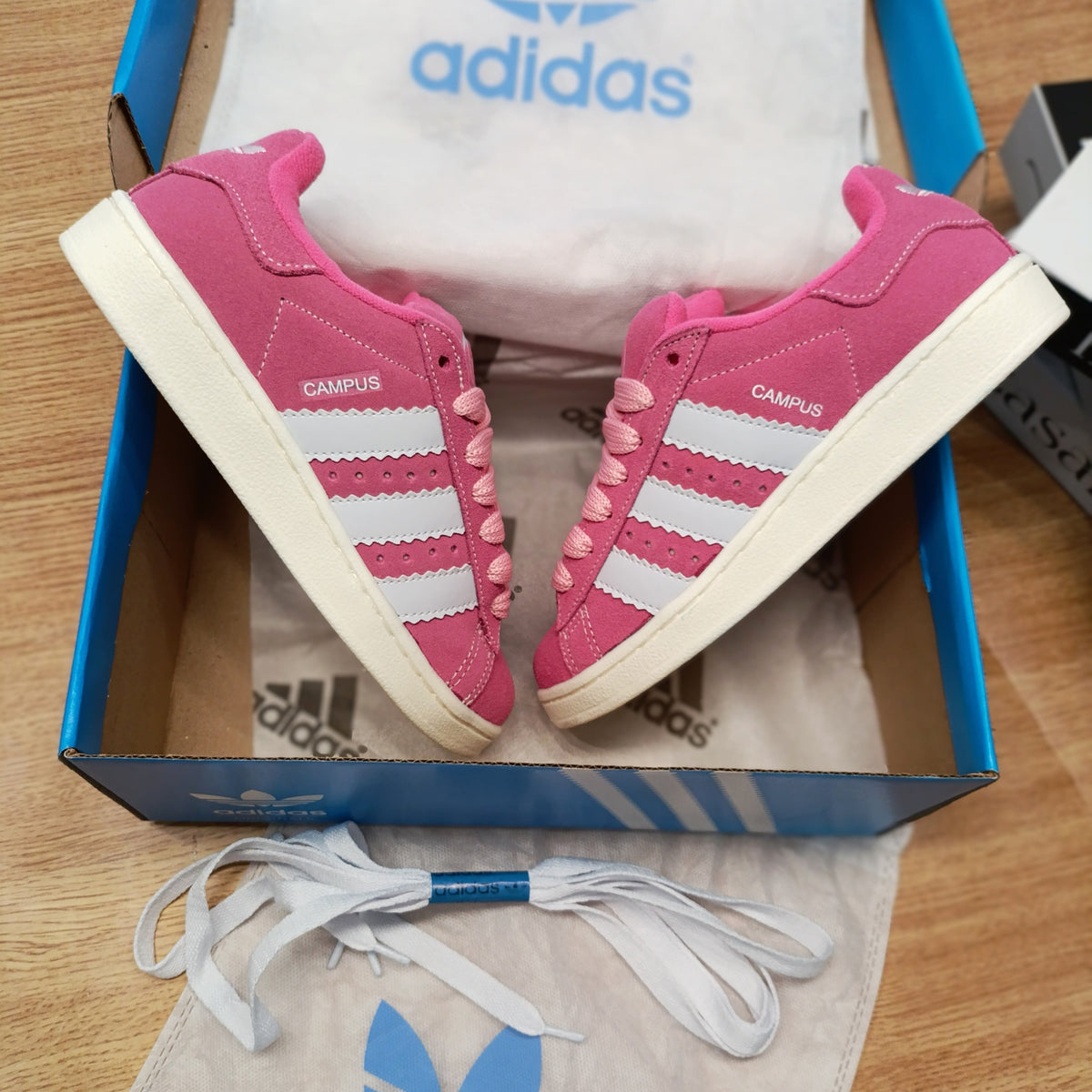 Adidas Campus 00s Rosa - Réplica