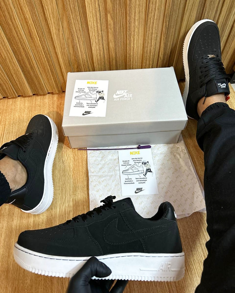 Tênis Nike Air Force 1 Low Off Noir - Réplica