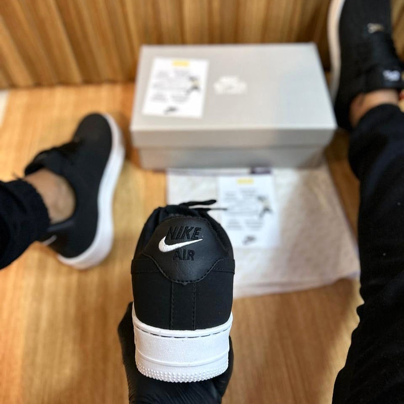 Tênis Nike Air Force 1 Low Off Noir - Réplica