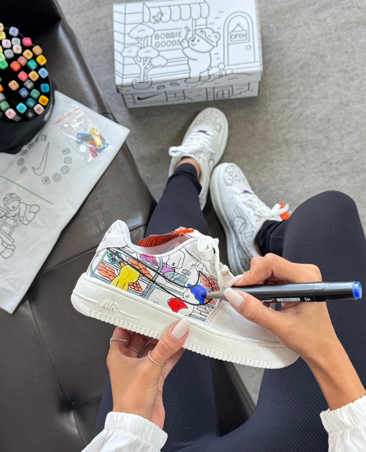 Nike Air Force Infantil Personalizável Bobbie Goods + Canetinhas BRINDE