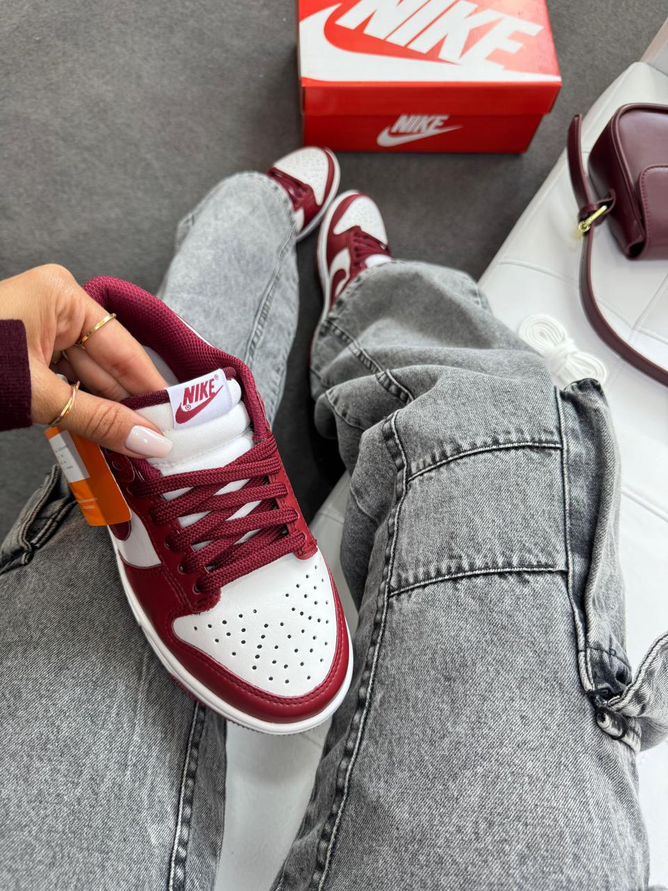 DUNK BORDO - LINHA LUXO