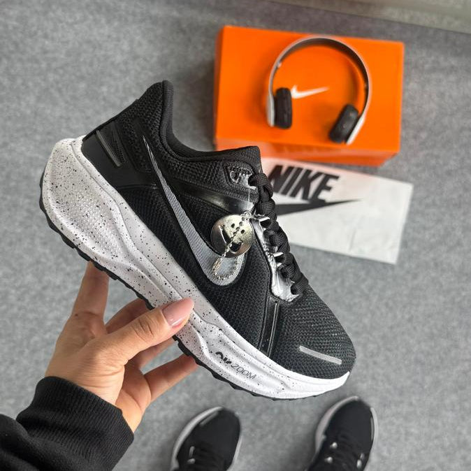 TÊNIS NIKE ZOOM PEGASUS - PRETO