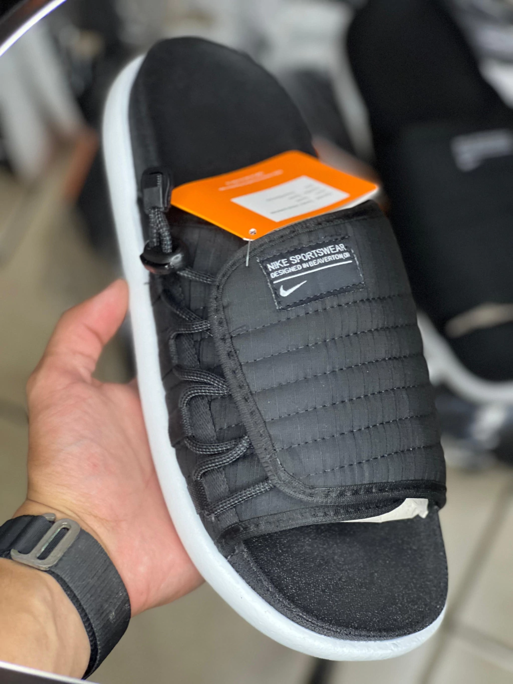 Chinelo Nike Asuna Preto