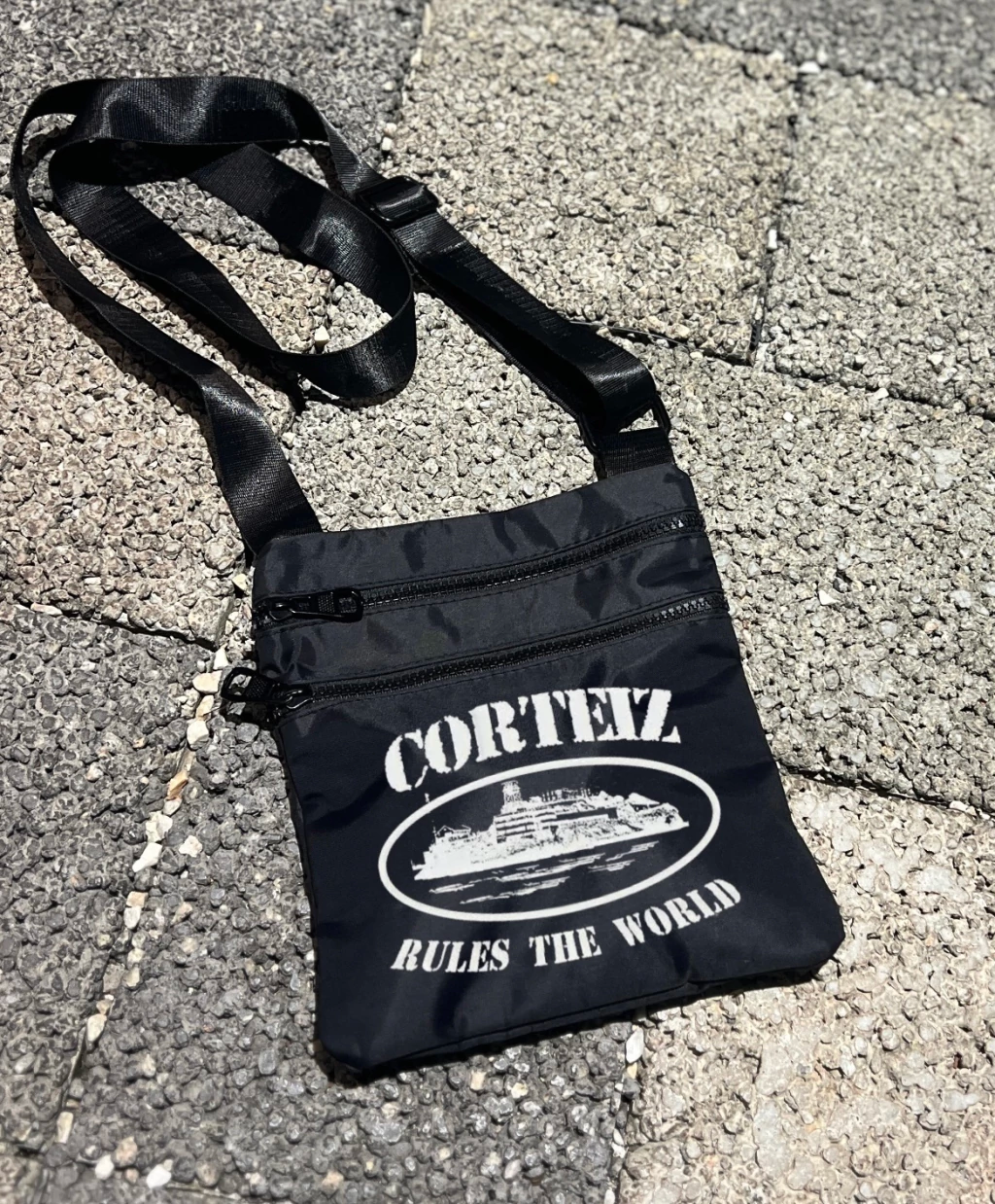 Shoulder Bag Corteiz impermeável