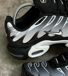Nike Airmax TN - Black Metalic