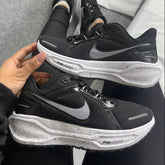 TÊNIS NIKE ZOOM PEGASUS - PRETO